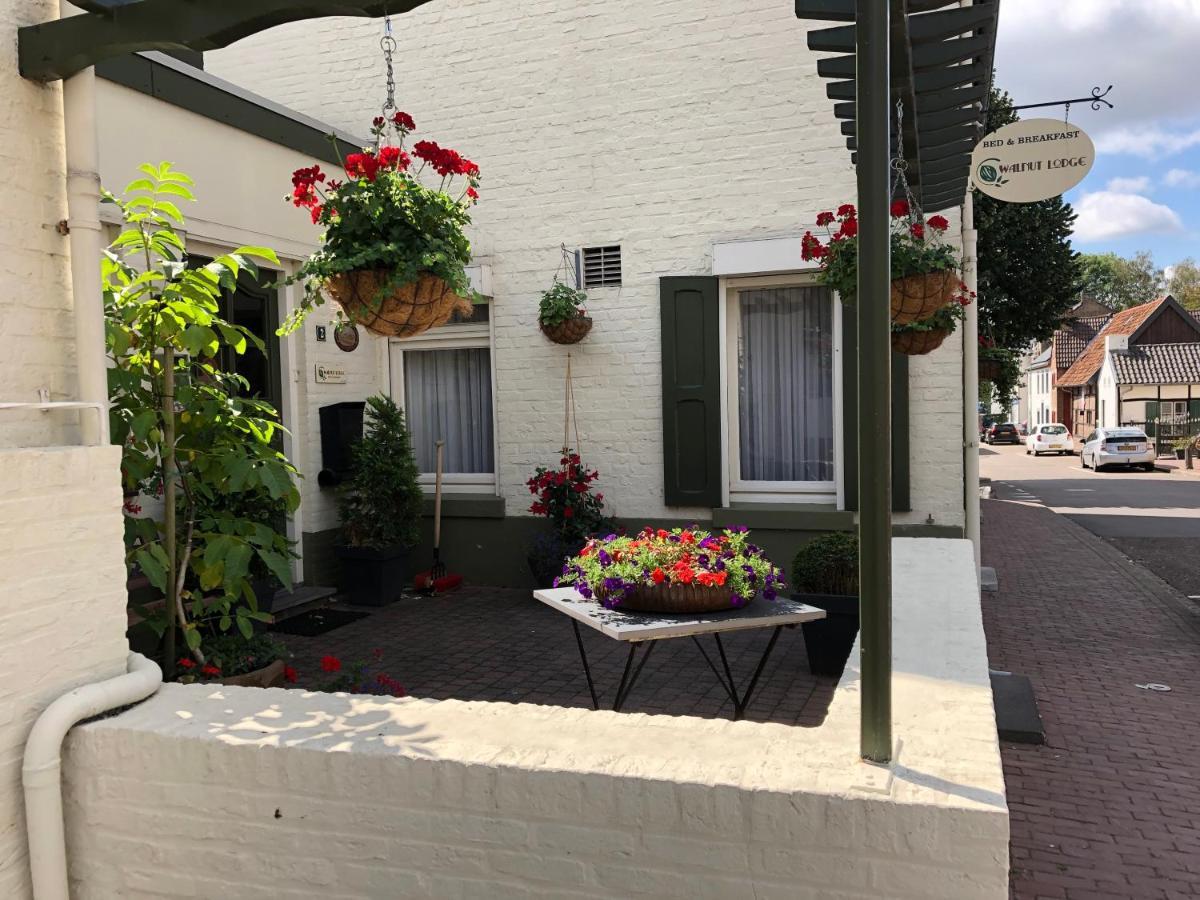 Walnut Lodge Bed&Breakfast Noorbeek Exterior foto
